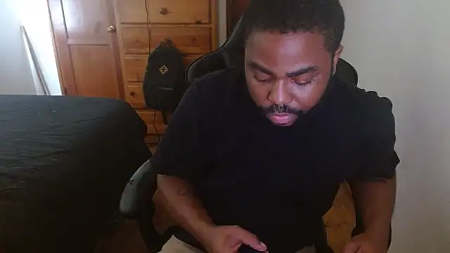 Breadwinnah online show from October 19, 7:58 pm