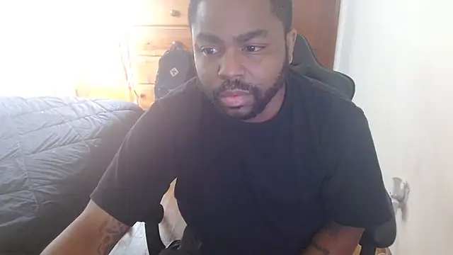 Breadwinnah online show from October 20, 3:45 pm