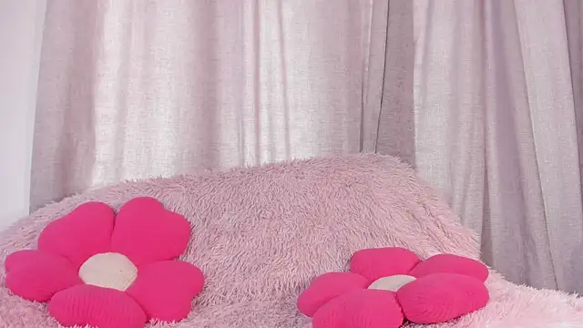 ameliiaa smith online show from December 5, 7:21 pm