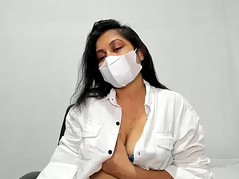 Snapshot of Crazy_Cat1995 chatting on October 28, 5:26 pm Crazy Cat1995 online show from October 28, 5:26 pm