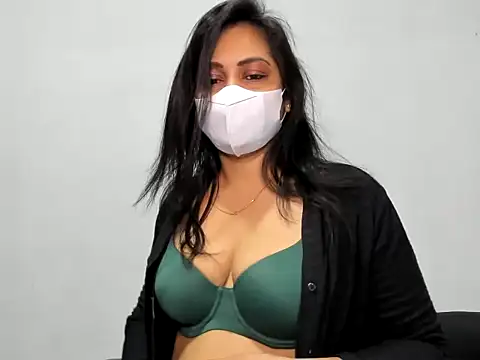 Snapshot of Crazy_Cat1995 chatting on December 16, 9:53 pm Crazy Cat1995 online show from December 16, 9:53 pm