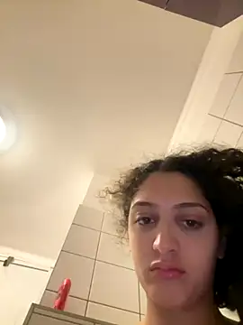 Snapshot of DreamThickCouple chatting on October 19, 9:37 pm DreamThickCouple online show from October 19, 9:37 pm