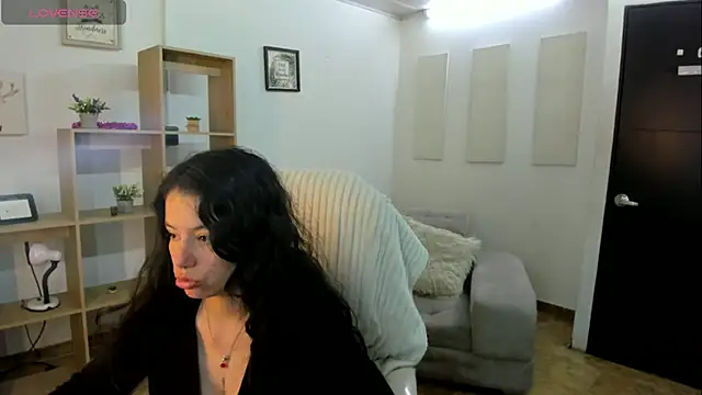 Snapshot of Samantha_blow chatting on November 26, 4:13 am Samantha blow online show from November 26, 4:13 am