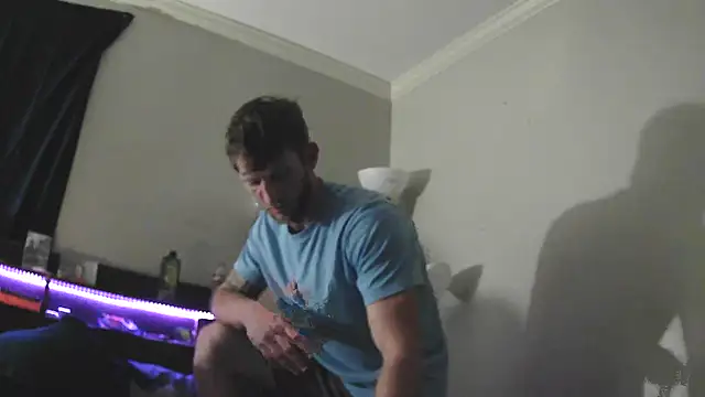 IsAparty online show from January 17, 9:25 am