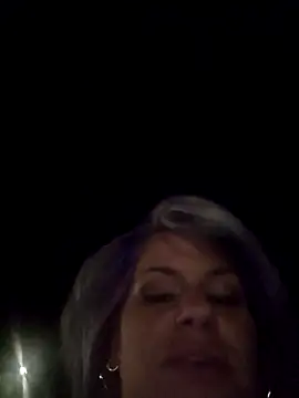 toomuchofafreak online show from October 26, 1:11 am