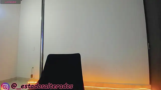 auraeroticaxxx online show from June 13, 3:26 am