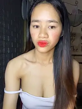 Snapshot of TiNa_04 chatting on September 16, 9:16 pm TiNa 04 online show from September 16, 9:16 pm