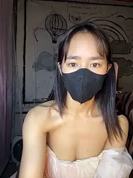 Snapshot of TiNa_04 chatting on November 20, 11:15 pm TiNa 04 online show from November 20, 11:15 pm