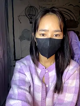 Snapshot of TiNa_04 chatting on November 26, 11:28 pm TiNa 04 online show from November 26, 11:28 pm