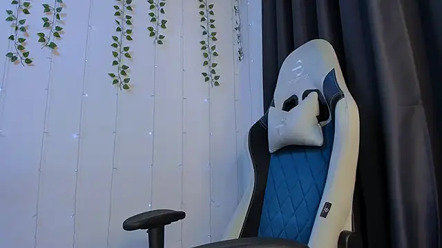 Your Claddagh online show from February 15, 1:09 pm