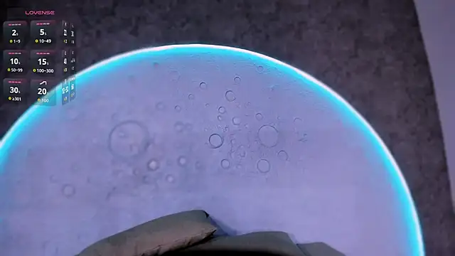 ReinaChloe online show from November 15, 4:03 pm