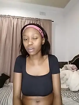 LonelyQueenxx25 online show from September 29, 4:34 pm