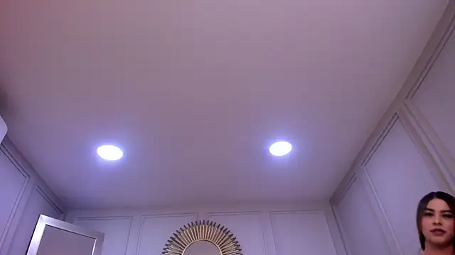 CharlotteBrownn  online show from December 20, 4:52 am