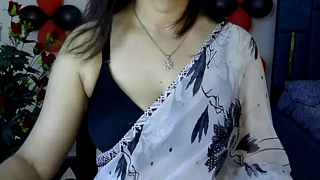 Snapshot of Rumi_cute chatting on July 11, 9:12 am Rumi cute online show from July 11, 9:12 am