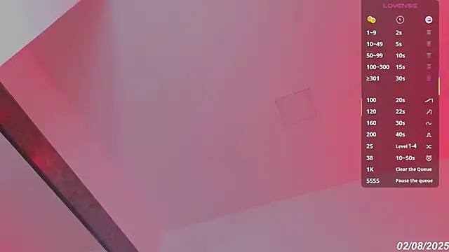 Snapshot of Sophi_Johnson chatting on December 17, 8:59 pm Sophi Johnson online show from December 17, 8:59 pm