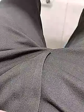 themasklover online show from February 25, 6:45 am