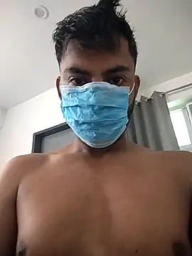 themasklover online show from April 29, 3:54 am