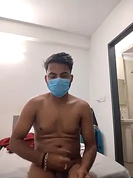 themasklover online show from May 5, 2:25 pm