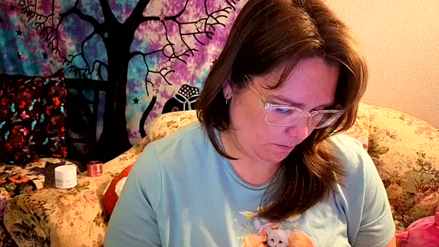 Snapshot of Princess__Kitty__ chatting on October 16, 6:42 pm Princess Kitty online show from October 16, 6:42 pm