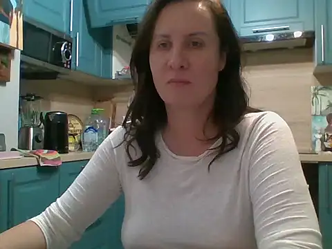 ALICAINWONDERLAND online show from October 29, 8:54 pm