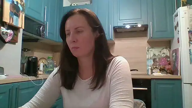 ALICAINWONDERLAND online show from October 30, 8:53 pm