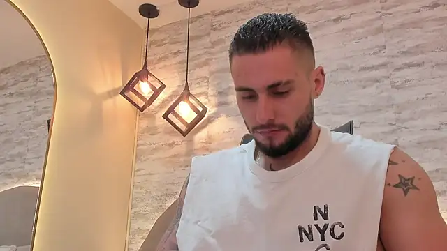 Snapshot of dominic_de_luca chatting on July 23, 2:04 pm dominic de luca online show from July 23, 2:04 pm