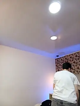 SpencerMontgomery online show from October 4, 7:01 pm