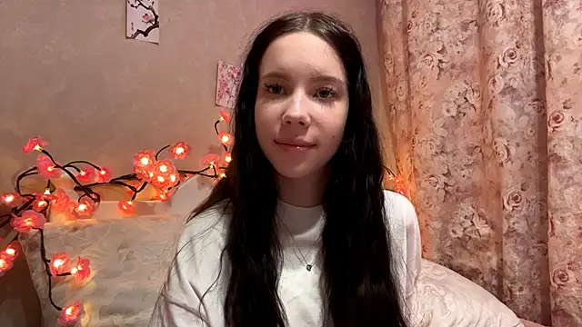 AxyKitten online show from November 6, 3:46 pm