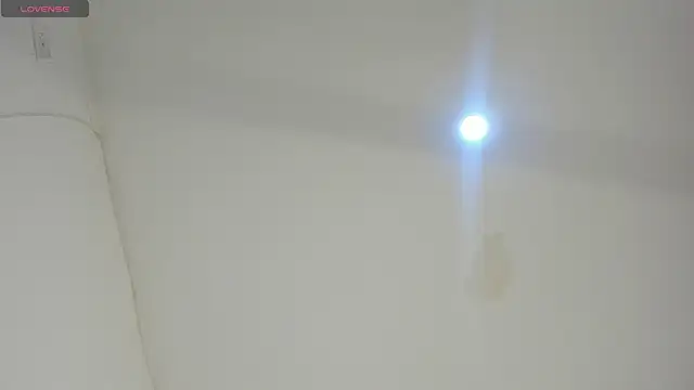 Snapshot of katitahotcam_ass chatting on November 30, 2:15 am katitahotcam ass online show from November 30, 2:15 am