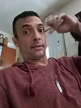 Snapshot of dicinyou80 chatting on January 14, 7:08 pm dicinyou80 online show from January 14, 7:08 pm