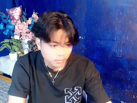 Snapshot of youre_BabyBoy chatting on December 19, 9:22 pm youre BabyBoy online show from December 19, 9:22 pm