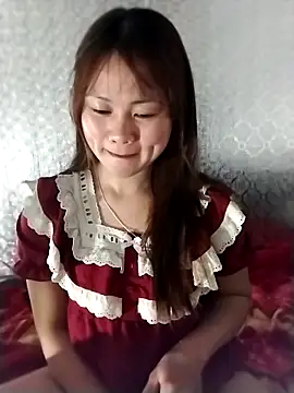 Snapshot of Sisi_dy01 chatting on April 26, 2:09 am Sisi dy01 online show from April 26, 2:09 am