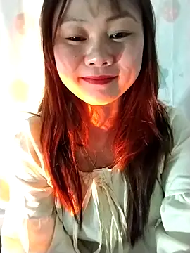 Snapshot of Sisi_dy01 chatting on April 29, 11:44 pm Sisi dy01 online show from April 29, 11:44 pm