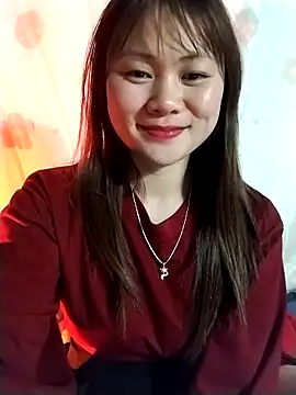 Snapshot of Sisi_dy01 chatting on May 1, 1:48 pm Sisi dy01 online show from May 1, 1:48 pm