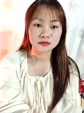 Snapshot of Sisi_dy01 chatting on May 8, 11:59 am Sisi dy01 online show from May 8, 11:59 am