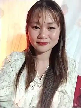 Snapshot of Sisi_dy01 chatting on May 16, 1:21 pm Sisi dy01 online show from May 16, 1:21 pm