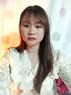 Snapshot of Sisi_dy01 chatting on May 17, 1:25 am Sisi dy01 online show from May 17, 1:25 am