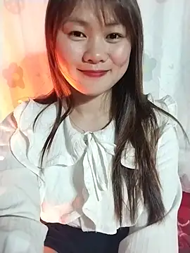 Snapshot of Sisi_dy01 chatting on May 17, 1:29 pm Sisi dy01 online show from May 17, 1:29 pm
