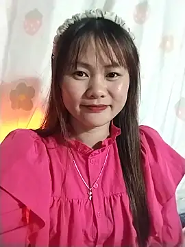Snapshot of Sisi_dy01 chatting on June 10, 3:18 am Sisi dy01 online show from June 10, 3:18 am