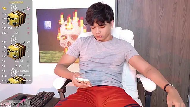 Snapshot of an_drew18 chatting on November 9, 3:21 pm an drew18 online show from November 9, 3:21 pm