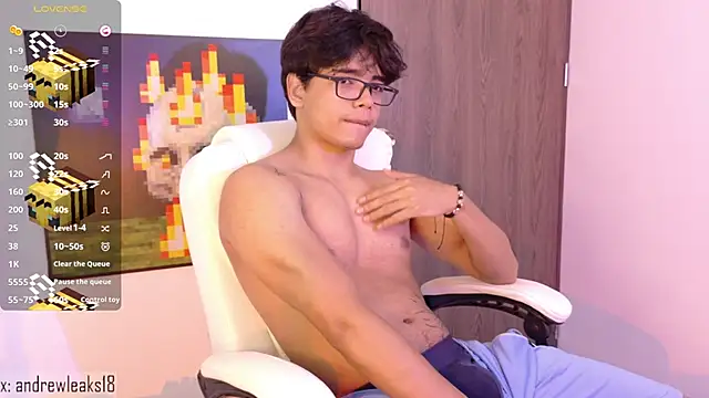 Snapshot of an_drew18 chatting on November 21, 12:26 pm an drew18 online show from November 21, 12:26 pm