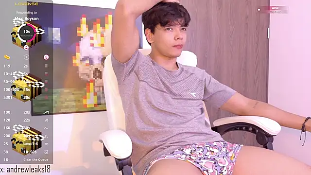 Snapshot of an_drew18 chatting on December 1, 12:32 pm an drew18 online show from December 1, 12:32 pm