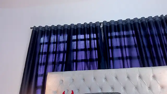 cristhi esterling online show from November 11, 12:16 pm