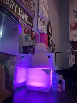 goddessmissmia online show from February 11, 10:15 pm