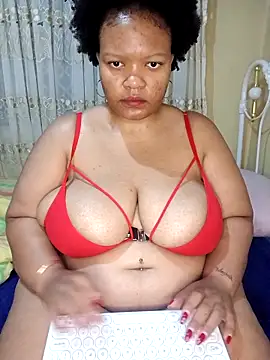 Kosmik Atom online show from March 8, 7:39 pm