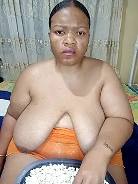 Kosmik Atom online show from March 30, 6:20 pm