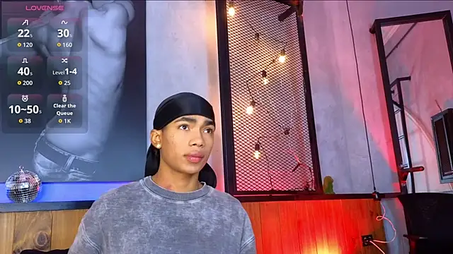 AlanCutee online show from February 21, 11:55 am