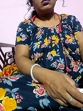 Snapshot of Cute-Swewty chatting on November 2, 1:13 pm Cute-Swewty online show from November 2, 1:13 pm