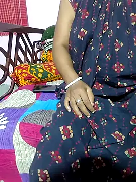 Snapshot of Cute-Swewty chatting on November 16, 1:17 pm Cute-Swewty online show from November 16, 1:17 pm