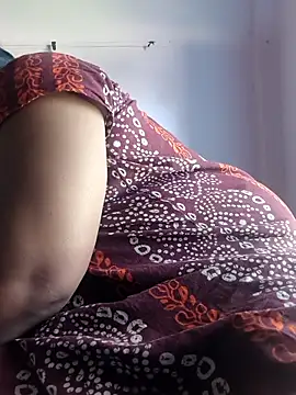 Snapshot of Cute-Swewty chatting on February 13, 6:53 am Cute-Swewty online show from February 13, 6:53 am